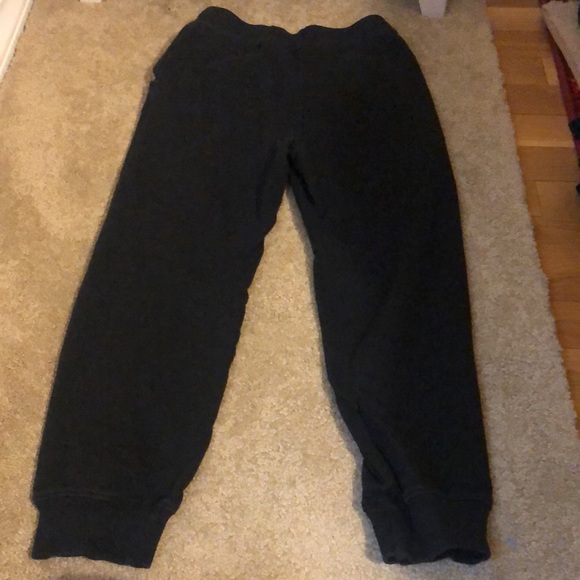 2 pairs of boy pants. Chaps khaki black size 7. Hanna Andersson sweatpants 120 - Picture 10 of 10